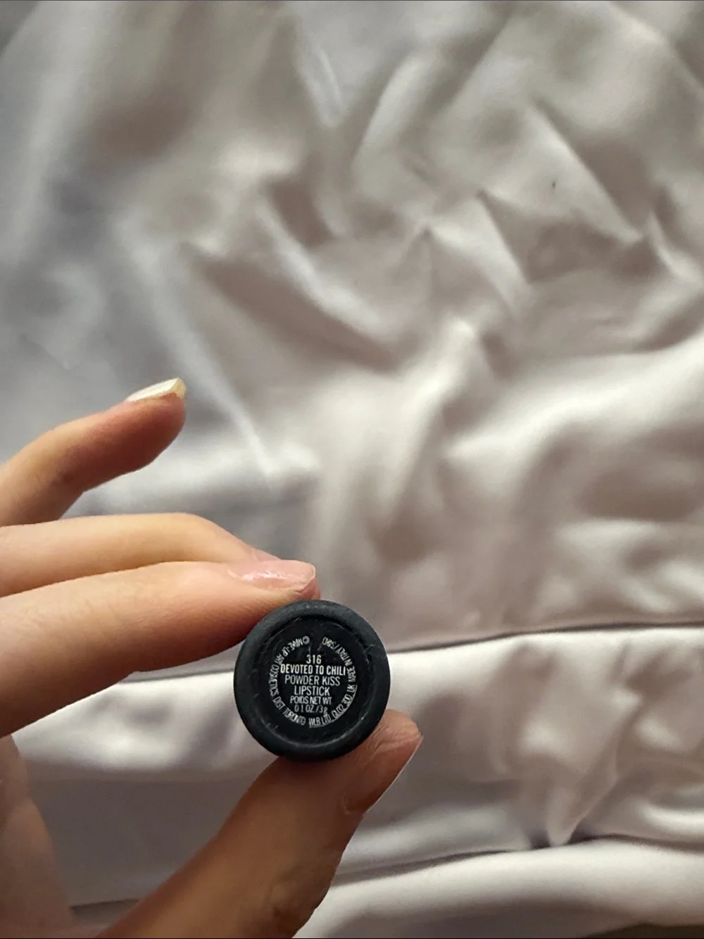 MAC Powder Kiss Lipstick 316 Devoted to Chili – No Cap